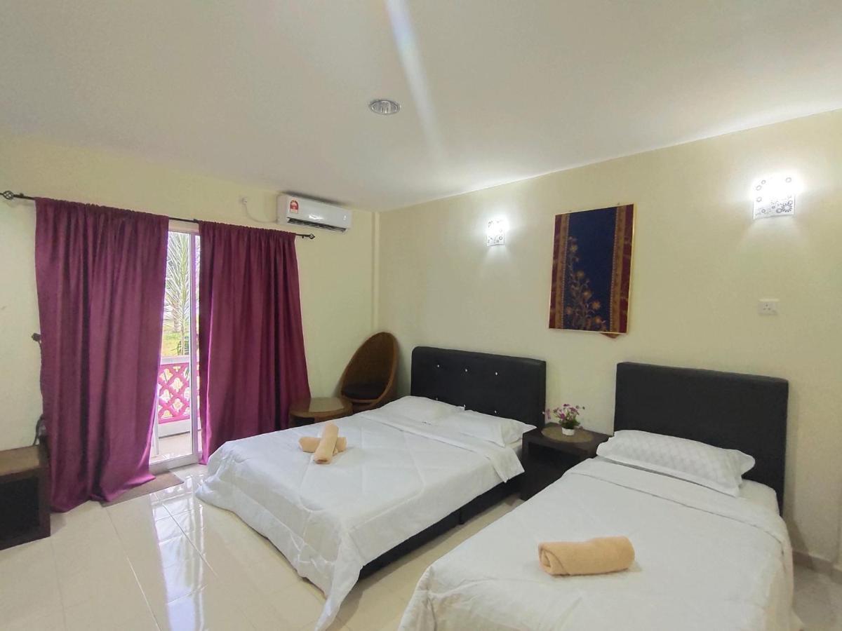 Huda Inn Pantai Cenang  Exterior foto