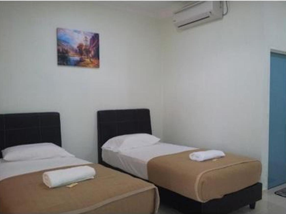 Huda Inn Pantai Cenang  Exterior foto